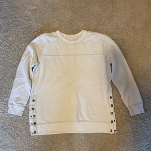 Abercrombie & Fitch White Sweatshirt with Side Buttons Detailing